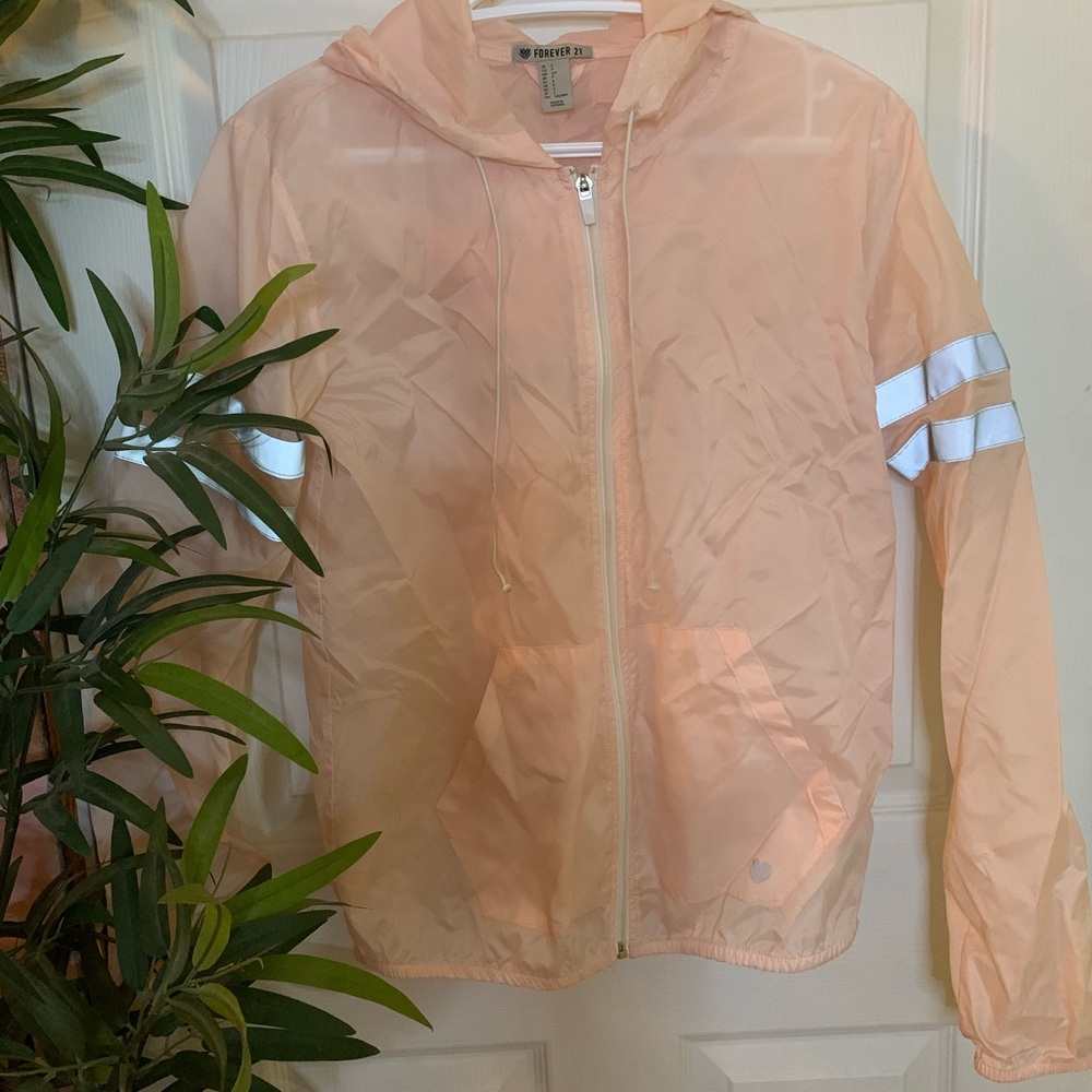 ⭐️2/25⭐️ Peach Windbreaker
